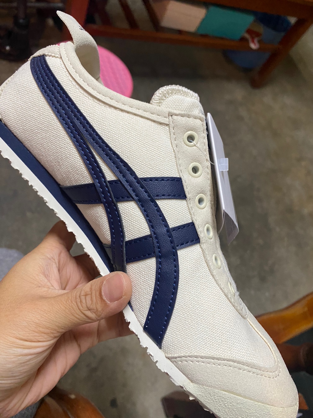 Onitsuka Tiger】鬼塚虎官方旗艦店MEXICO 66 SLIP-ON 休閒鞋白底藍邊