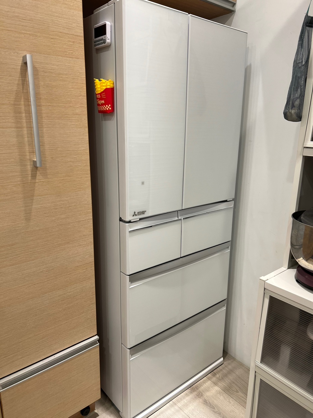 MITSUBISHI 三菱電機】472L日製玻璃鏡面變頻六門冰箱(MR-WX47LF-W-C 水晶白) - momo購物網- 好評推薦-2025年2月